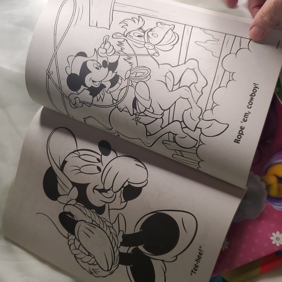 Mickey Mouse Coloring and Activity Book Set - Picture 12 of 12